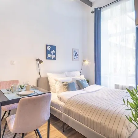 Sapphire Loft